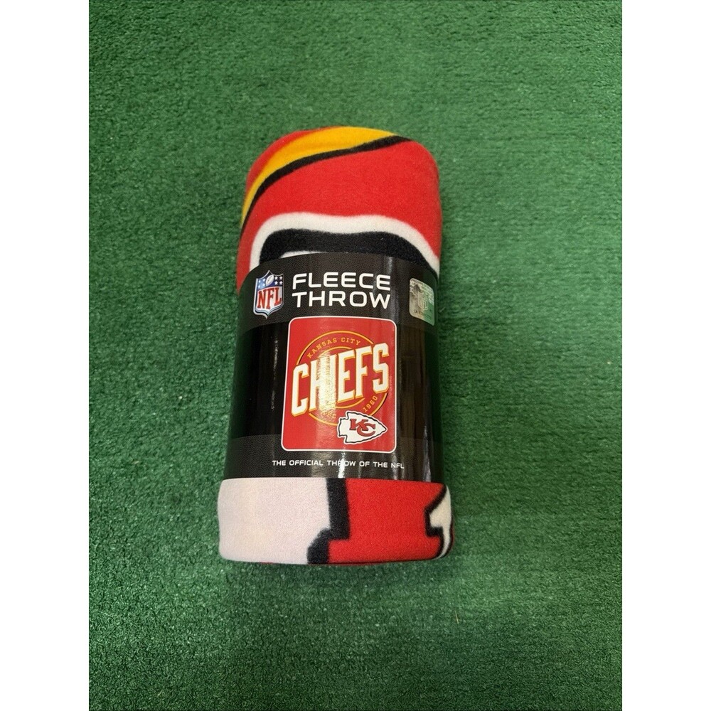 New Lt Wt Soft Fleece Throw Blanket 50" X 60"  Campaign NFL Kansas City Chiefs